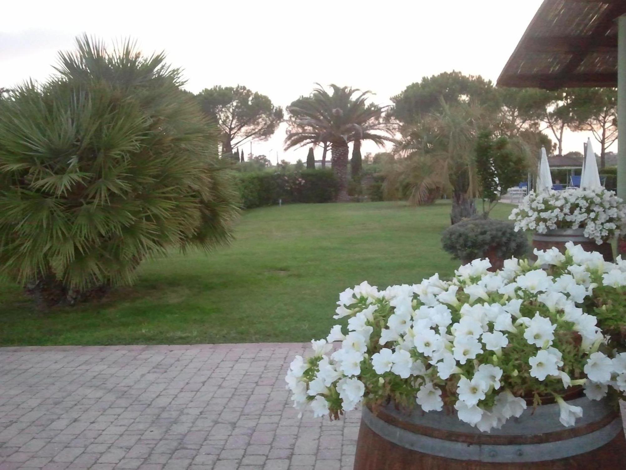 Agriturismo Cannavota Follonica Buitenkant foto